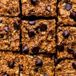 healthy pumpkin chocolate chip oatmeal bars