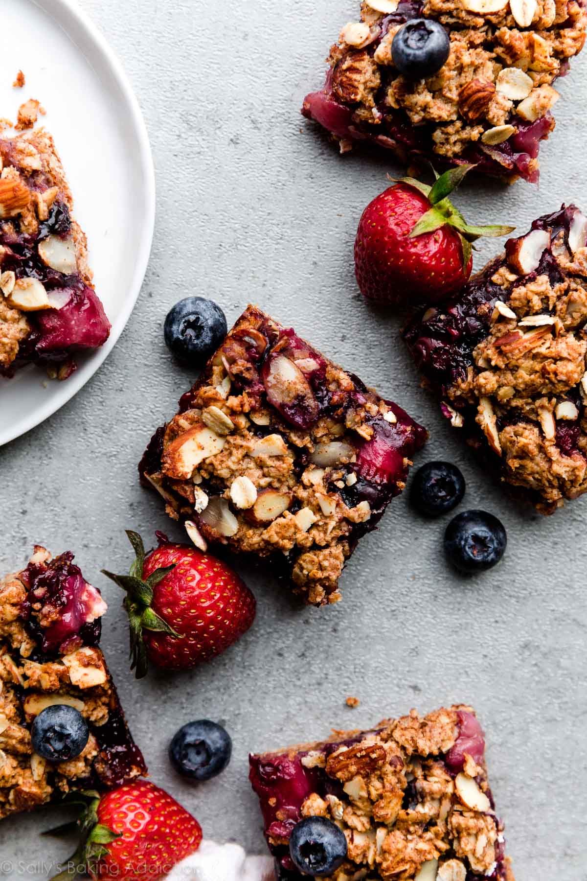 almond butter berry streusel bars
