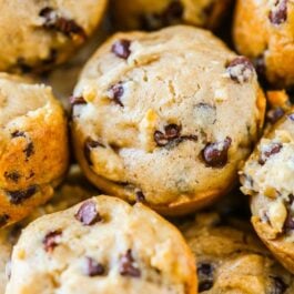 mini chocolate chip muffins