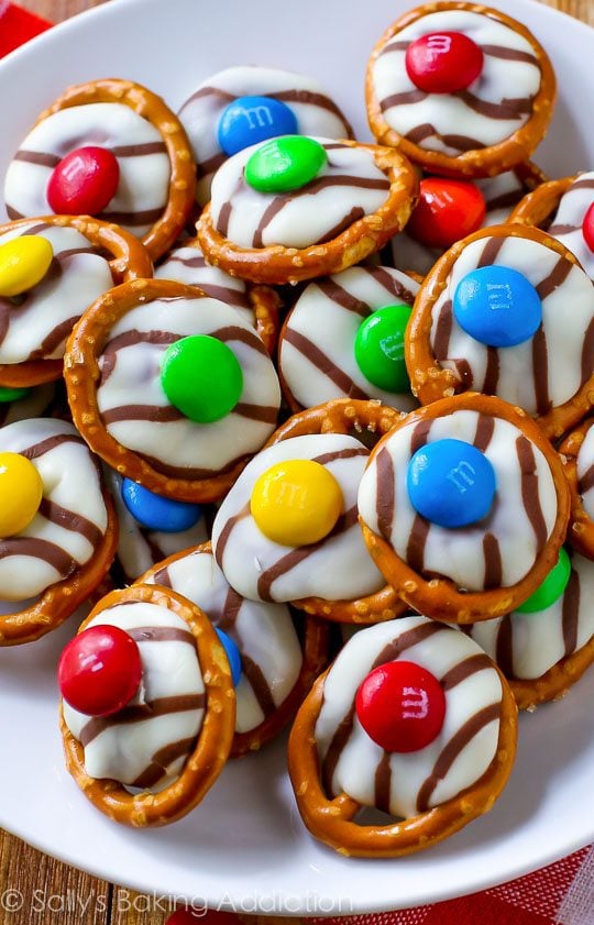 pretzel M&M hugs on a white plate