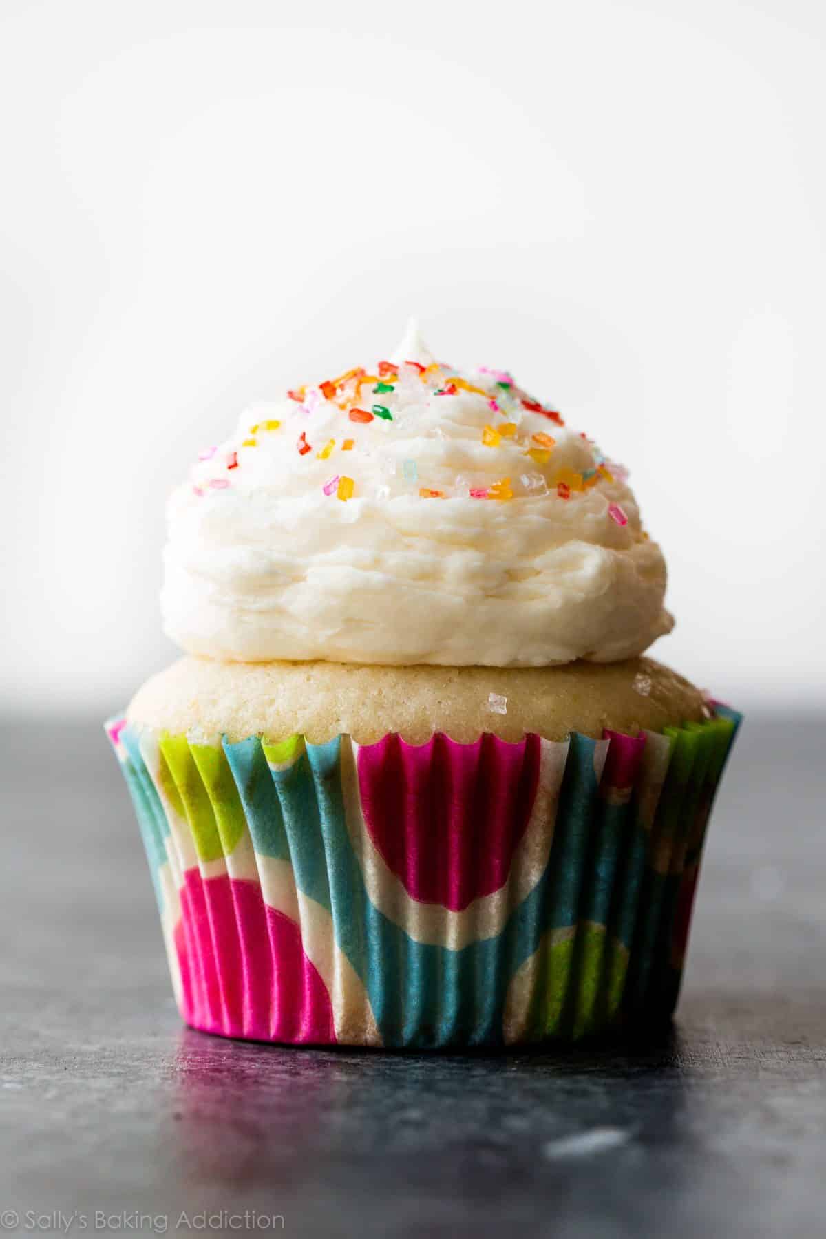 vanilla frosting piped with wilton 12 round piping tip