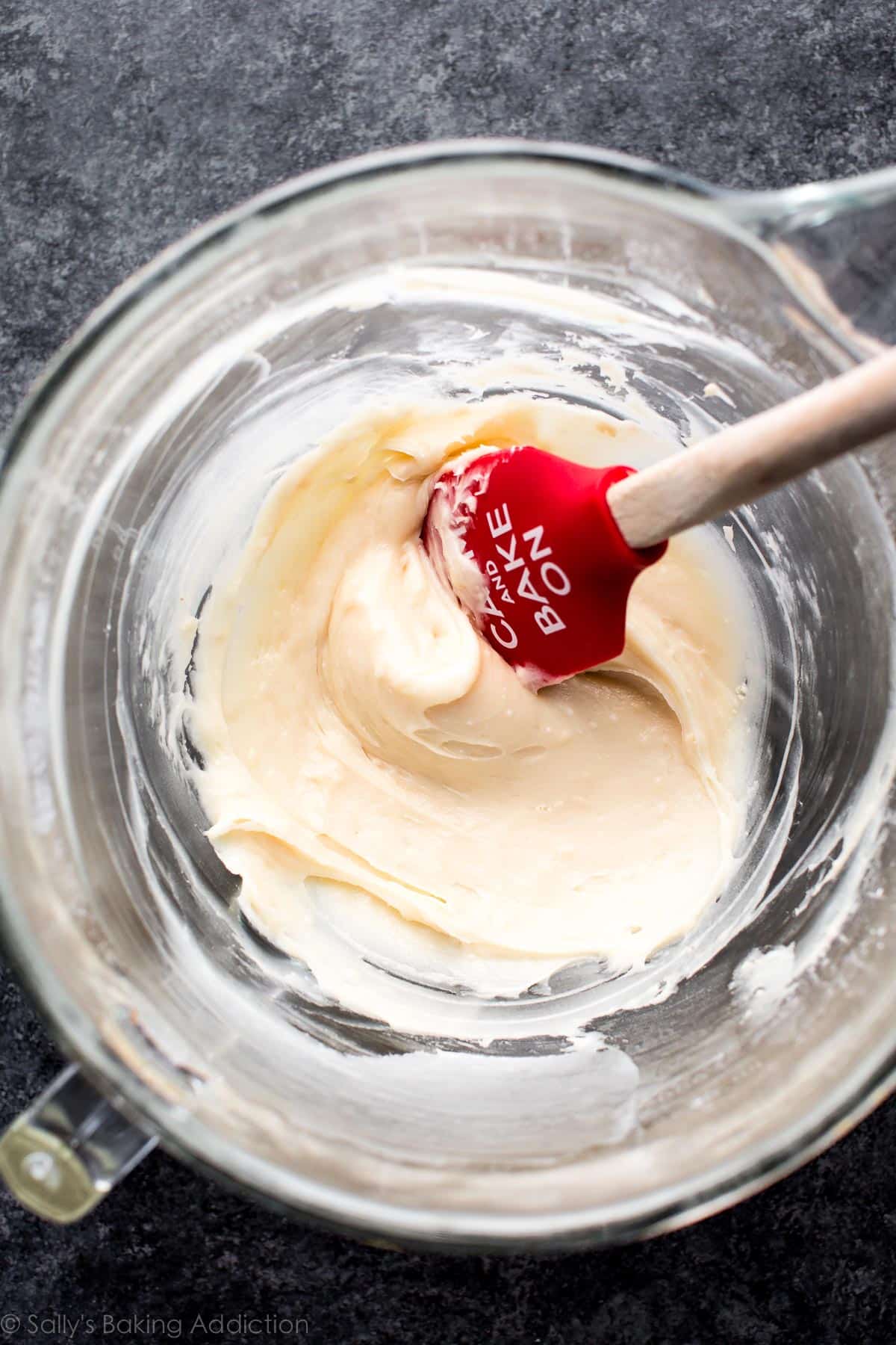 cream cheese filling in a glass bowl