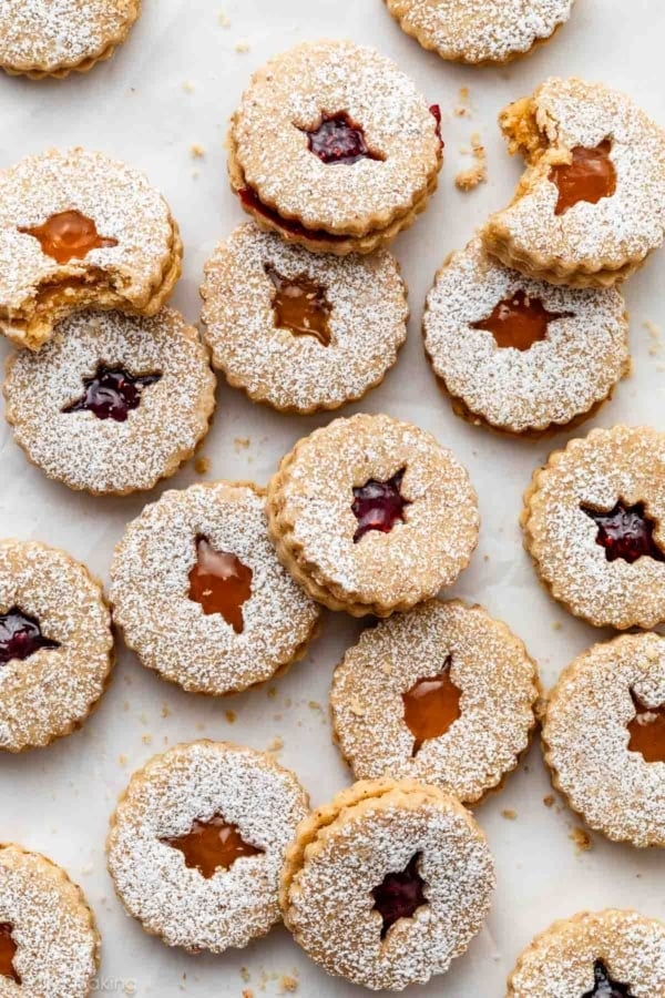linzer cookies.