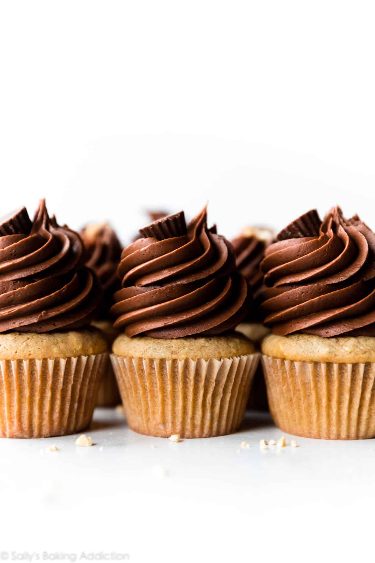 Peanut butter cupcakes