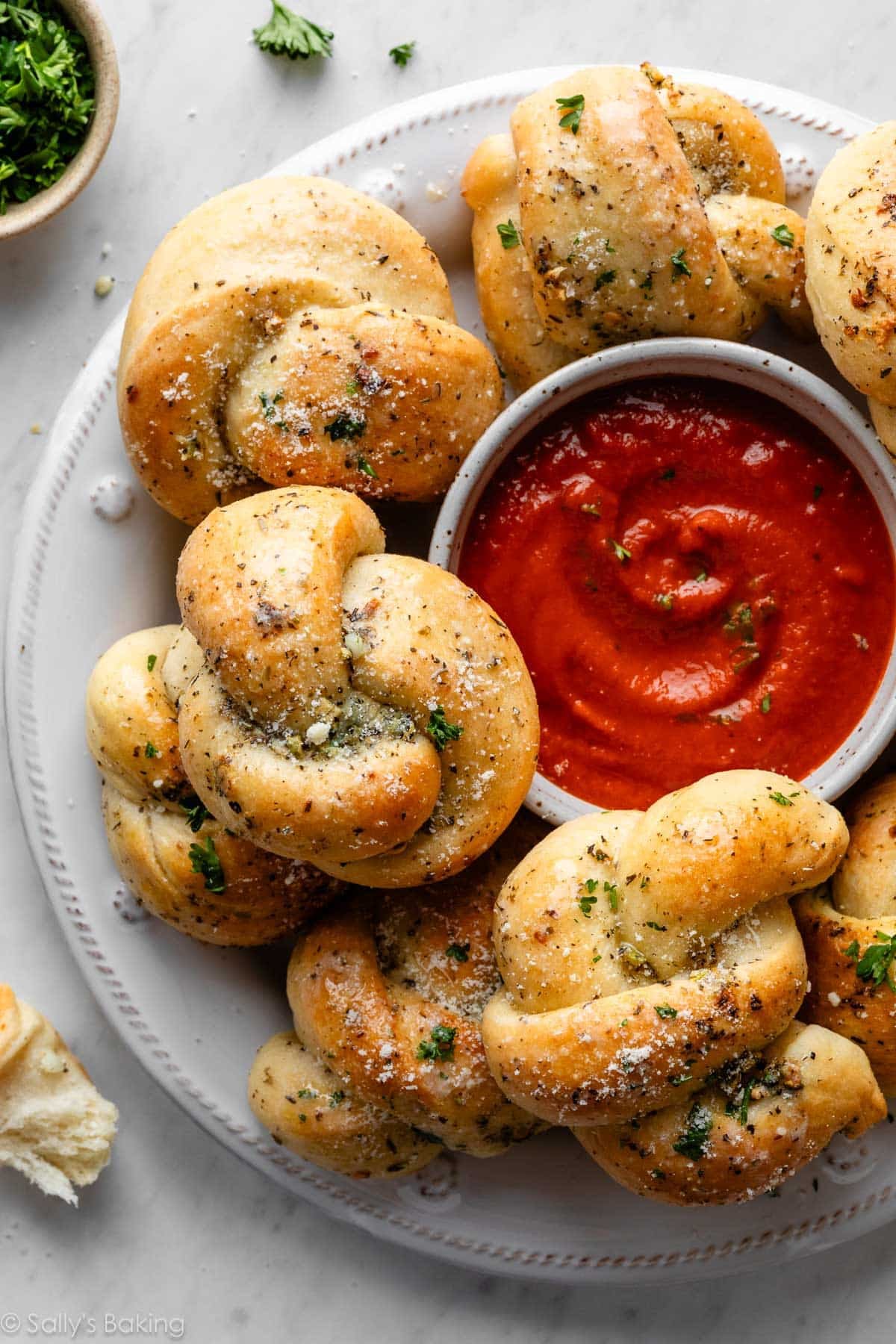 garlic knots with marinara sauce.