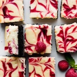 white chocolate raspberry cheesecake bars