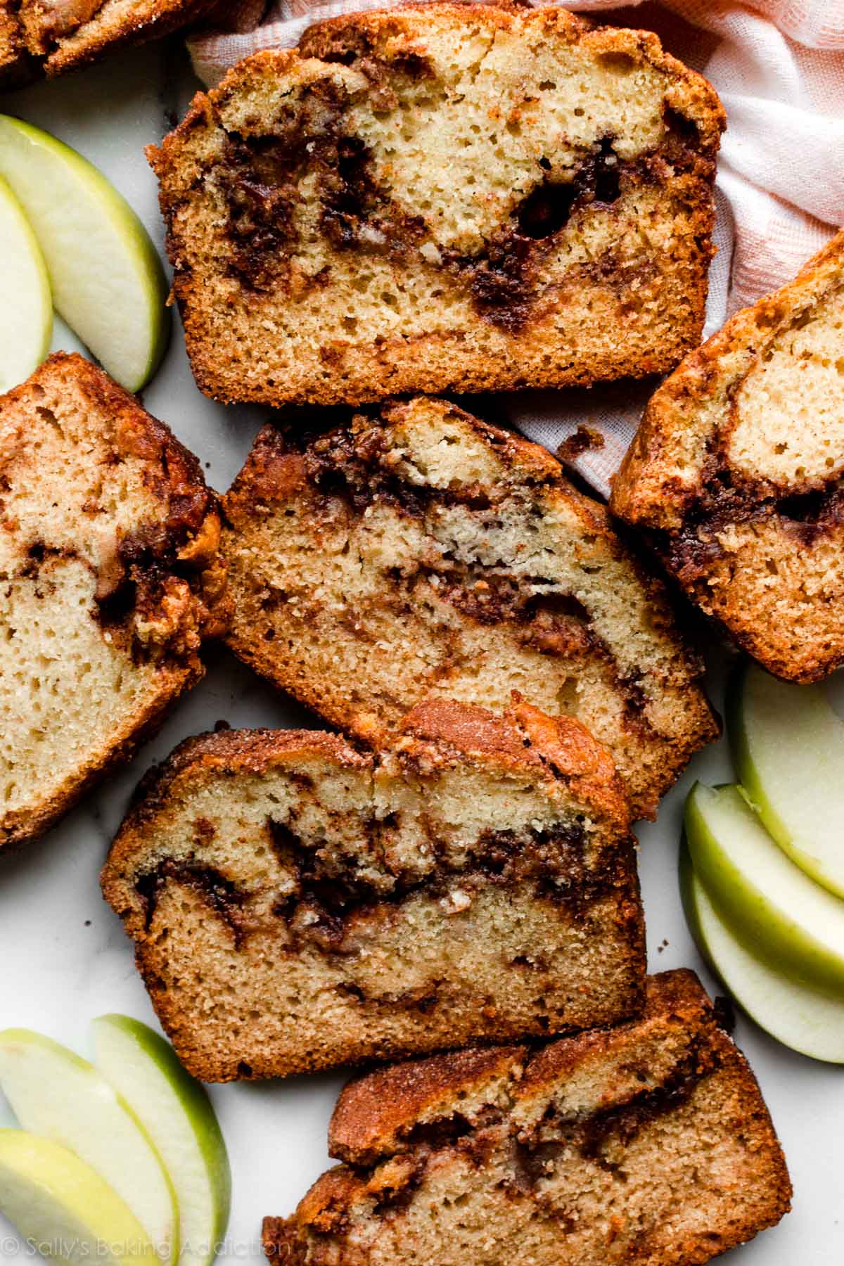 apple cinnamon swirl quick bread